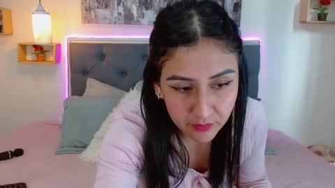 Snapshot of mia_ayra chatting on November 22, 2025, 3:55 pm M I A A Y R A online show from November 22, 2025, 3:55 pm