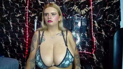 mia Independent model Thanks to everyone for your support online show from October 30, 2025, 1:51 am