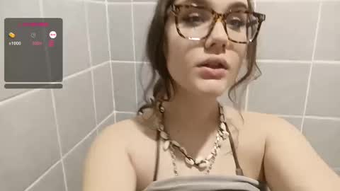 mia_boone online show from January 13, 2025, 11:17 pm