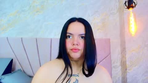 Snapshot of mia_candy_0 chatting on May 22, 2026, 12:11 pm Mia online show from May 22, 2026, 12:11 pm
