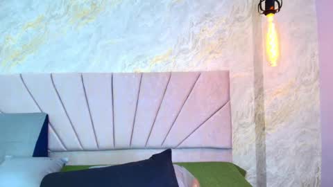 Snapshot of mia_candy_0 chatting on May 29, 2026, 12:03 pm Mia online show from May 29, 2026, 12:03 pm
