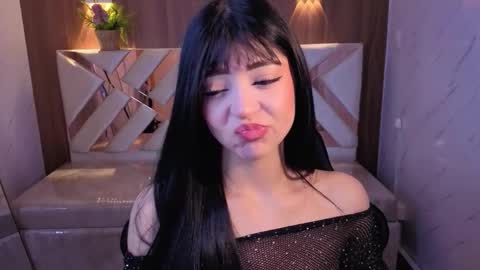 Snapshot of mia_collins_b chatting on December 14, 2025, 1:16 pm mia_collins_b online show from December 14, 2025, 1:16 pm