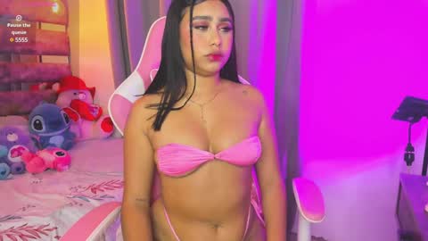 Mia online show from January 23, 2025, 5:24 am