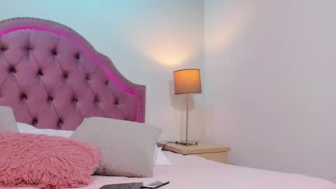 Snapshot of mia_culpa22 chatting on June 24, 2026, 4:39 pm Mia Culpa online show from June 24, 2026, 4:39 pm