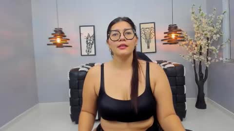 Mia Curvyy  online show from March 14, 2026, 11:26 am