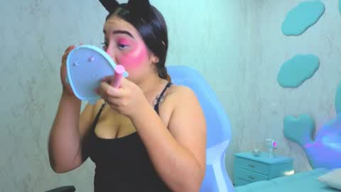 Snapshot of mia_cuttee chatting on November 25, 2025, 3:17 am Mia Cuttee online show from November 25, 2025, 3:17 am
