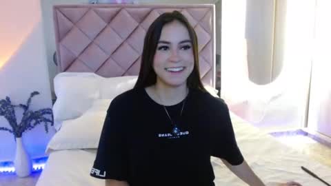 Mia Dark online show from November 1, 2025, 8:11 pm