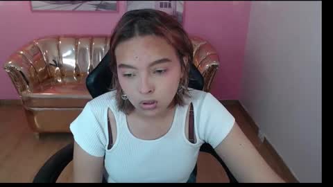 Snapshot of mia_foster_t chatting on October 27, 2025, 12:31 pm Mia online show from October 27, 2025, 12:31 pm