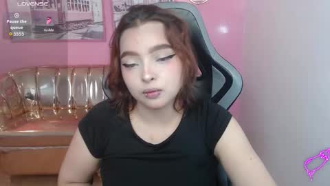 Mia online show from January 13, 2026, 1:05 pm