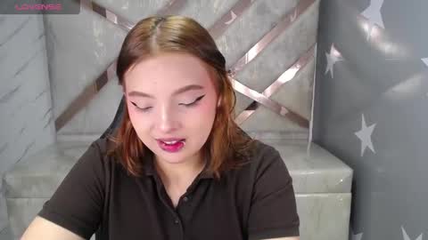 Mia online show from April 22, 2026, 1:34 pm