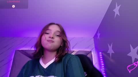 Snapshot of mia_foster_t chatting on May 12, 2026, 2:03 pm Mia online show from May 12, 2026, 2:03 pm