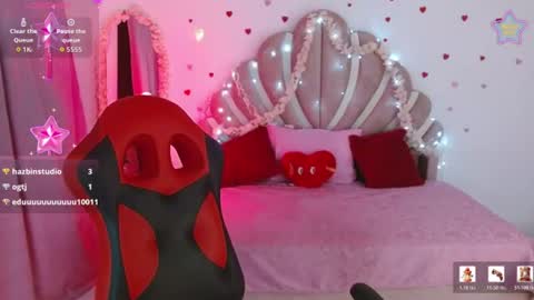 mia online show from June 11, 2026, 2:53 am