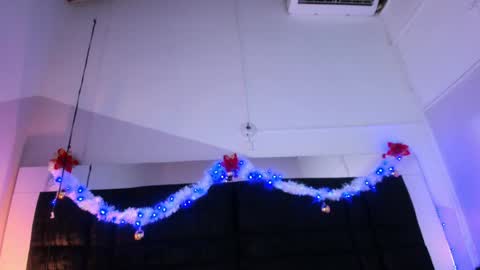 Snapshot of mia_garcia2 chatting on December 12, 2024, 12:38 am MIA online show from December 12, 2024, 12:38 am