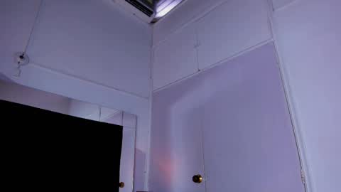 Snapshot of mia_garcia2 chatting on March 6, 2025, 9:20 pm MIA online show from March 6, 2025, 9:20 pm