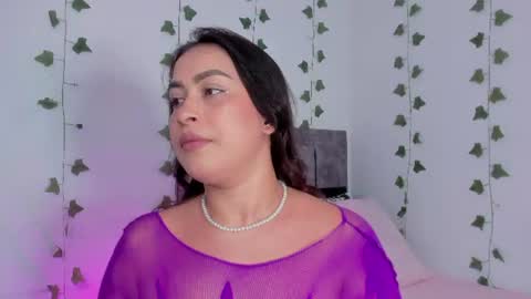 Snapshot of mia_garcia2 chatting on July 31, 2026, 10:20 pm MIA online show from July 31, 2026, 10:20 pm
