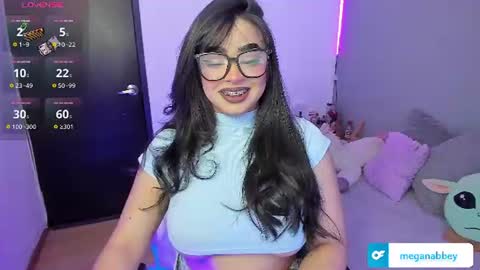Snapshot of mia_j51 chatting on July 6, 2026, 11:51 pm Mia J Abbey online show from July 6, 2026, 11:51 pm