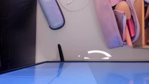 Snapshot of mia_jonnees chatting on November 21, 2025, 12:15 pm online show from November 21, 2025, 12:15 pm