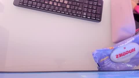 Snapshot of mia_jonnees chatting on November 22, 2025, 12:15 pm online show from November 22, 2025, 12:15 pm