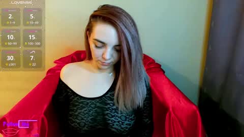 MiaJoy online show from March 10, 2025, 4:35 pm