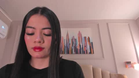 Mia online show from January 9, 2026, 2:14 am