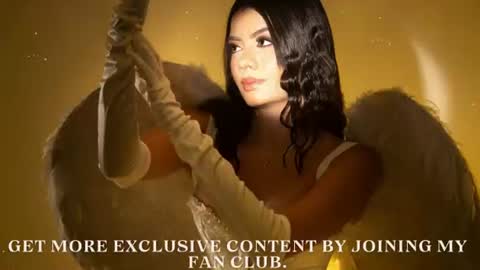 Snapshot of mia_kisses2 chatting on July 18, 2026, 2:27 am Mia online show from July 18, 2026, 2:27 am