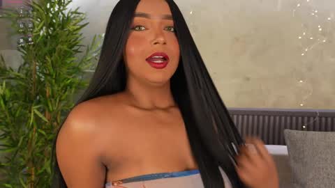 mia_lacy online show from April 30, 2026, 4:41 am