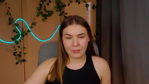Snapshot of mia_lemm chatting on May 7, 2026, 6:52 am mia_lemm online show from May 7, 2026, 6:52 am