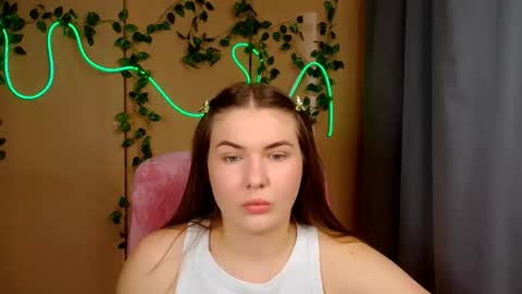 Snapshot of mia_lemm chatting on May 18, 2026, 6:19 am mia_lemm online show from May 18, 2026, 6:19 am
