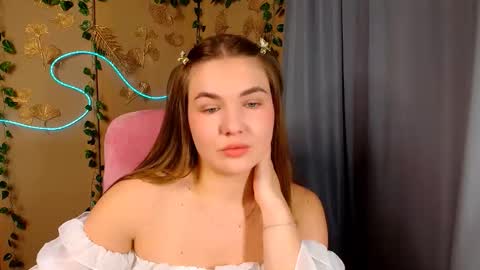Snapshot of mia_lemm chatting on June 3, 2026, 6:16 am mia_lemm online show from June 3, 2026, 6:16 am