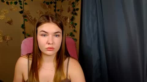 Snapshot of mia_lemm chatting on June 12, 2026, 6:56 am mia_lemm online show from June 12, 2026, 6:56 am
