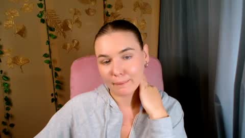 Snapshot of mia_lemm chatting on July 28, 2026, 11:17 am mia_lemm online show from July 28, 2026, 11:17 am
