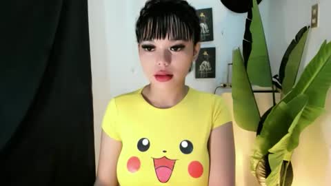 Snapshot of mia_lover9 chatting on May 26, 2026, 2:07 am M I A online show from May 26, 2026, 2:07 am