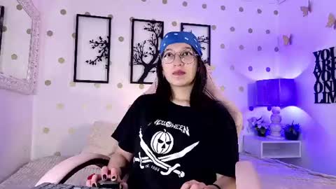 Snapshot of mia_luna0 chatting on July 4, 2026, 11:11 pm Mia online show from July 4, 2026, 11:11 pm