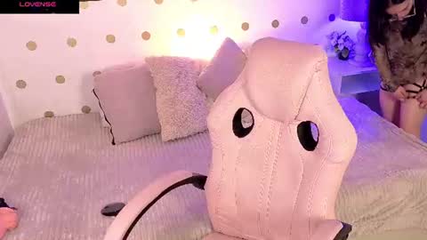 Snapshot of mia_luna0 chatting on July 11, 2026, 11:28 pm Mia online show from July 11, 2026, 11:28 pm