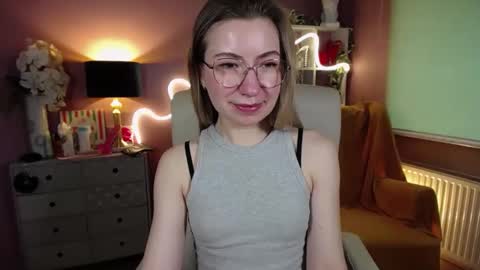 Snapshot of mia_luxx92 chatting on January 19, 2025, 10:50 am Mia online show from January 19, 2025, 10:50 am