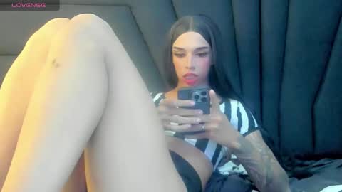 Mia3 online show from January 16, 2025, 12:45 am