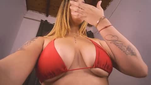 Snapshot of mia_millers2311 chatting on May 5, 2026, 1:52 pm mia independent model online show from May 5, 2026, 1:52 pm