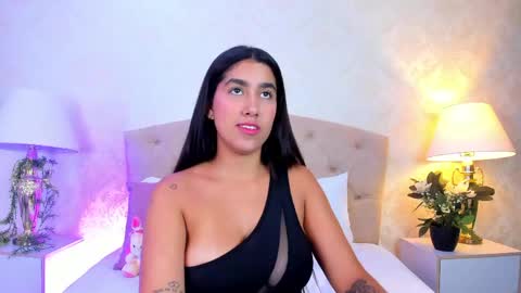 mia montess online show from May 6, 2026, 1:38 pm