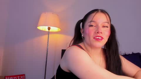 Snapshot of mia_moralez chatting on May 19, 2026, 12:55 pm MIA online show from May 19, 2026, 12:55 pm