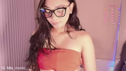 Snapshot of mia_mystic_ chatting on June 9, 2026, 11:00 am Mia Schedule 7am to 2pm Col online show from June 9, 2026, 11:00 am