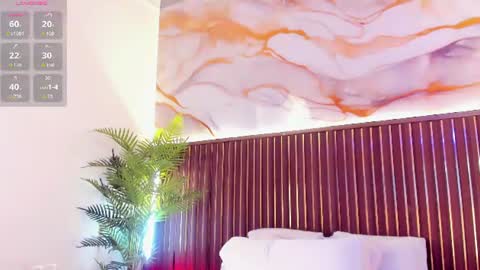 Snapshot of mia_pineda chatting on July 27, 2026, 7:21 pm Mariana online show from July 27, 2026, 7:21 pm