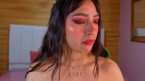 Snapshot of mia_ponce_a chatting on January 16, 2026, 12:42 pm MIA online show from January 16, 2026, 12:42 pm