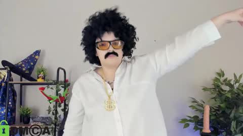 Mia online show from January 14, 2026, 1:22 am