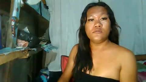 Snapshot of mia_revita chatting on June 6, 2026, 11:04 am mia_revita online show from June 6, 2026, 11:04 am