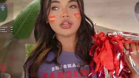 Snapshot of mia_rosalie chatting on July 19, 2026, 8:12 pm mia_rosalie online show from July 19, 2026, 8:12 pm