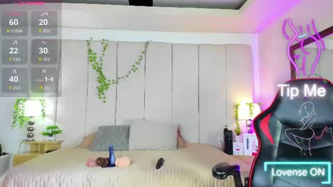 Snapshot of mia_rousse25 chatting on August 4, 2026, 5:32 am mia rousse25 online show from August 4, 2026, 5:32 am