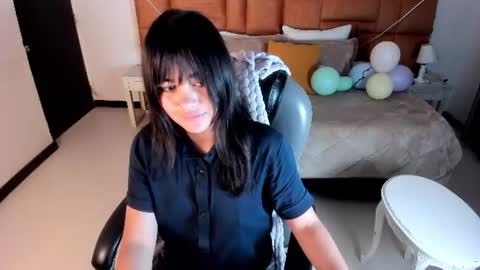 Snapshot of mia_rousseau chatting on June 16, 2026, 3:53 am MIA online show from June 16, 2026, 3:53 am