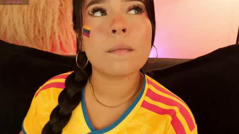 Snapshot of mia_roux1 chatting on June 7, 2026, 10:24 pm Mia online show from June 7, 2026, 10:24 pm
