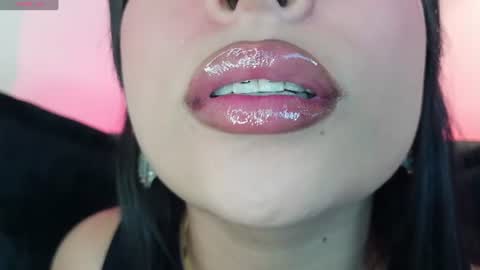 Snapshot of mia_roux1 chatting on July 30, 2026, 2:43 am Mia online show from July 30, 2026, 2:43 am