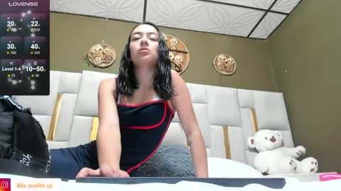 Snapshot of mia_scarlet69 chatting on May 28, 2026, 12:24 pm MIA HOT online show from May 28, 2026, 12:24 pm